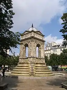 Fontaine des Innocents, Paris.