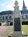 Monument aux bienfaiteurs du Pays.