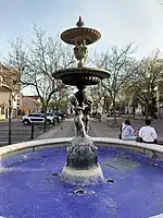 Fontaine, avenue du Centenaire