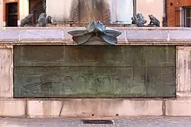 Plaque en bronze représentant le Pont Saint-Pierre de Toulouse avec son ancien tablier.