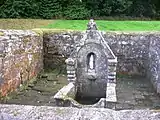 La fontaine à dévotion de Notre-Dame-de-la-Clarté.