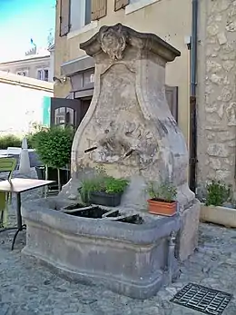 Fontaine des Augustins