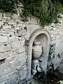 Fontaine sur le chemin de Saint Roch aux bords de l'Agoût.