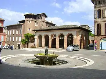 La fontaine de Griffoul, au milieu de la place Thiers.