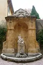 Fontaine de l'hôtel de Valori, rue Cardinale,  Inscrit MH (1929)