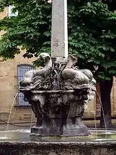 La fontaine des Quatre-Dauphins (1667).