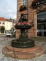 Fontaine de l'enfant et du cygne