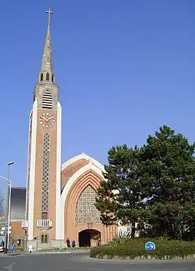 Église paroissiale Saint-Stanislas des Blagis