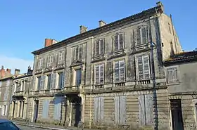 Hôtel Pervinquière.