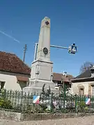 Le monument aux morts.