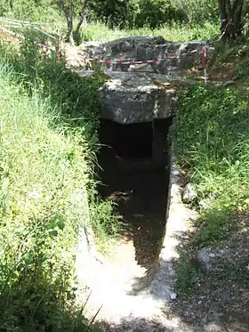 Grotte-dolmen du Castelet ou du Forgerin