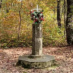 Croix de Sainte-Dominique en forêt de Bouconne