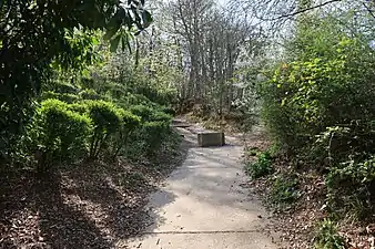 Entrée par Les Clayes-sous-Bois.