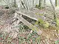 Panneau abandonné signalant la forêt communale de Biencourt-sur-Orge.