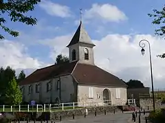 L'église Sainte-Madeleine - Cloche (XVIIIe siècle) de l'église sonnant la demie :