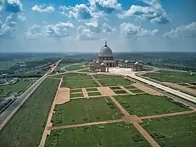 Image illustrative de l’article Basilique Notre-Dame-de-la-Paix de Yamoussoukro