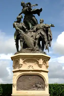 Formigny, Monument commémoratif de la bataille de Formigny le 15 avril 1450 (1903).