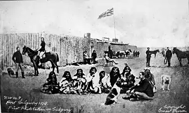 En 1875, la Police Montée érige Fort Calgary.
