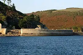 Le fort du Mengant vu de la mer.