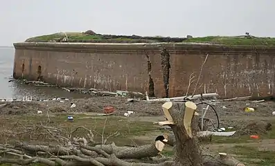 Fort Pike après le passage de l'ouragan Katrina en 2005.