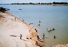 Plage de la rivière Chari à N'Djaména.