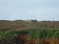 Crozon : Île de l'Aber, le fort en ruine.