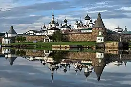 Vue d'ensemble du monastère Solovetski. Juin 2019.