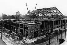 Construction du Forum de Montréal en 1924