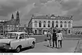 Le Johanneum avec l'inscription Verkehrsmuseum, devant lui le parvis non aménagé (1973)