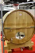 Foudre de vinification.