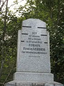 Stèle à la mémoire de François Verdier dans la forêt de Bouconne