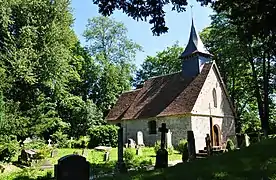 L'église Saint-Aubin.