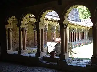 Cloître de l'abbaye.