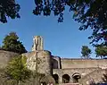 La porte au Lait et le clocher de l'église Notre-Dame.