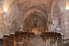 L'intérieur de l'église Saint-Christol.