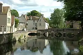 Les bords de l'Eure au pont des Minimes.