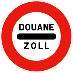 B4. Arrêt au poste de douane.