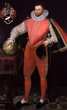 Portrait en pied d'un homme en habit rouge, avec une main posée sur un globe terrestre.
