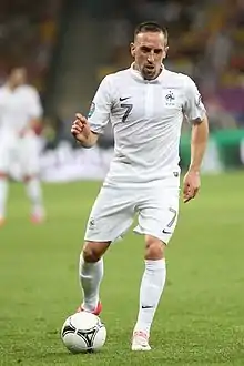 Portrait, de face, de Franck Ribéry possédant le ballon