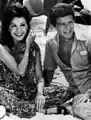 Frankie Avalon et Annette Funicello en 1977, vedettes de Fireball 500