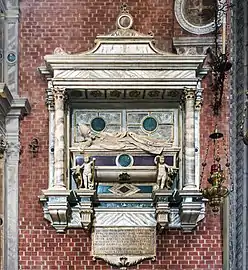 Monument à Jacopo Pesaro aux Frari