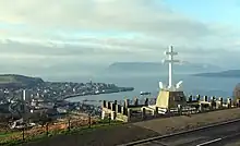 Monument des forces navales françaises libres surplombant la ville de Gourock (Lyle Hill, Greenock) en Écosse.