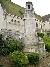 Monument aux morts.