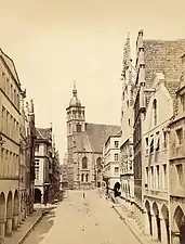 L'église Saint-Lambert avec l'ancien clocher.