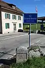 La Grand'Borne, à 4 km du bourg, borne frontière franco-suisse N° 8 en direction de L'Auberson.