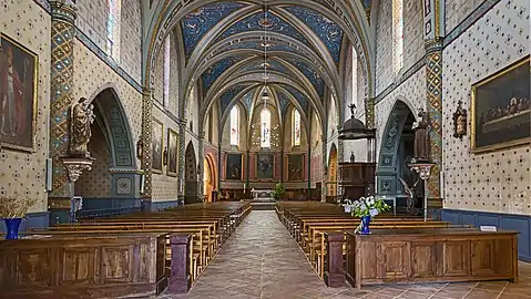 Vue de l'intérieur de l'église.