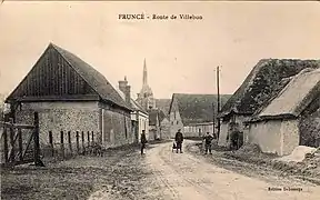 « Fruncé - Route de Villebon » (D 108).