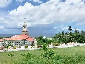 Vue arrière de la basilique.