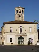 L'hôtel de ville.