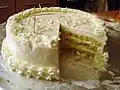 Gâteau à base de génoise et de crème au beurre
